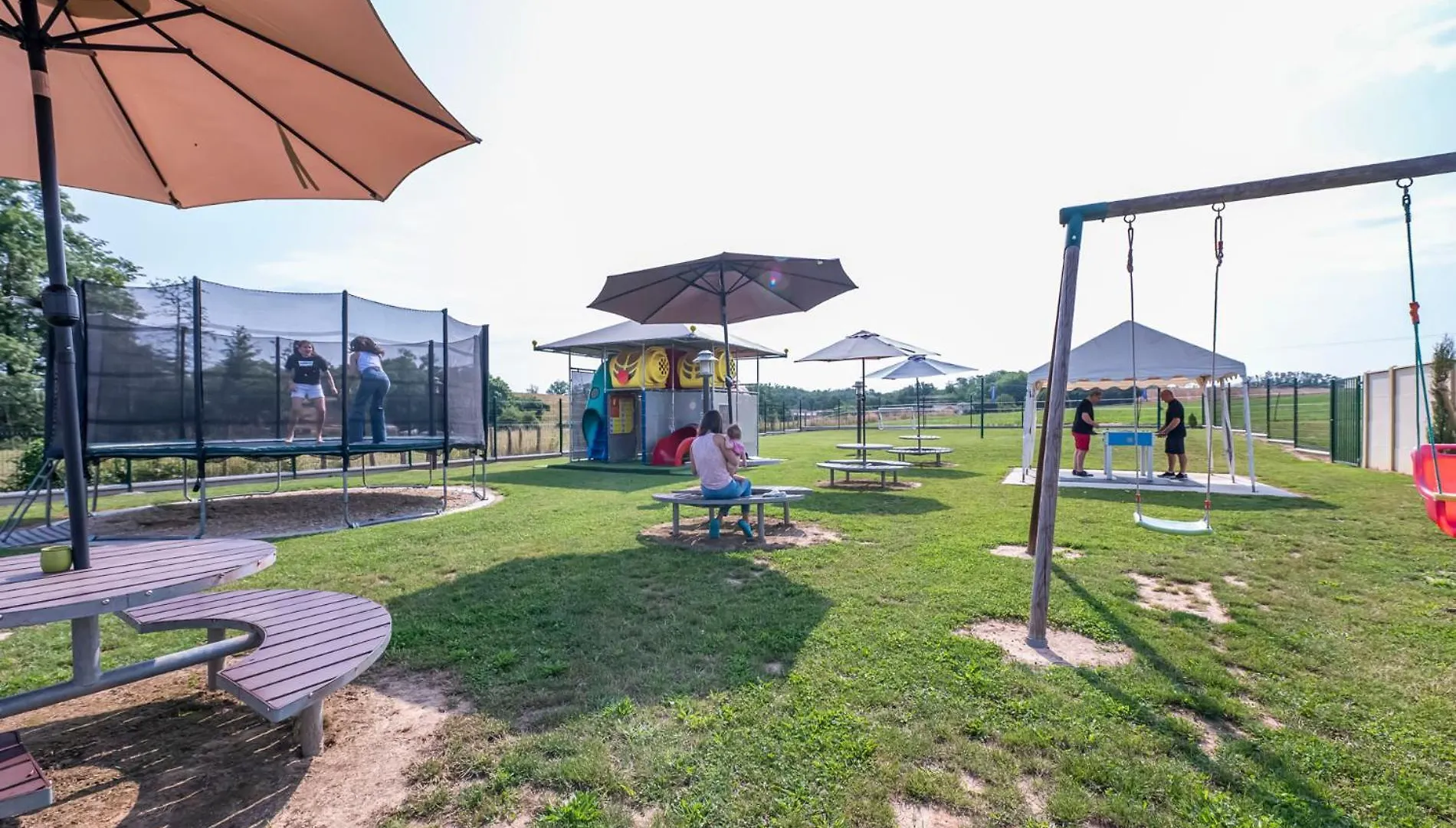 Campingplads Camper Au Moulin De La Brevette Hotel Arbigny Frankrig